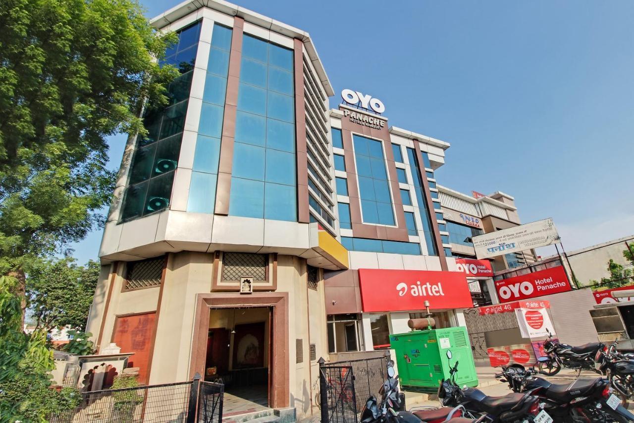 Oyo 10213 Hotel Panache Mathura Esterno foto